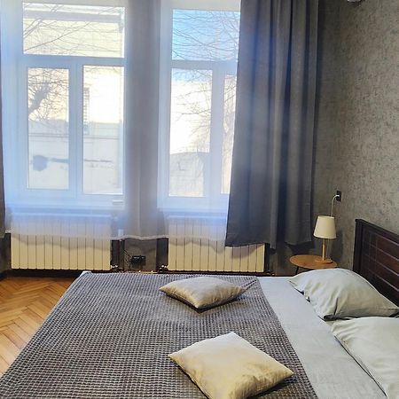 O.O.Apart.2 Chernivtsi Εξωτερικό φωτογραφία